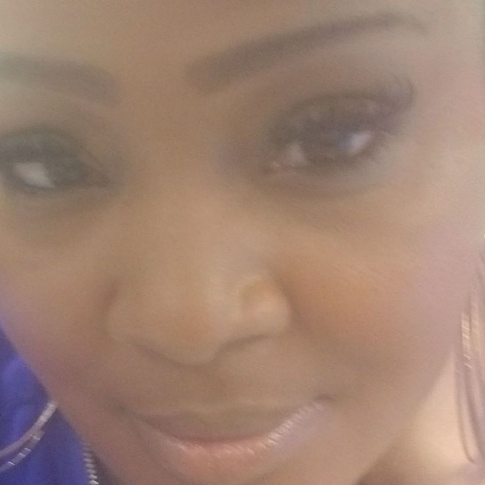 Meet your Posher, Tiffanie